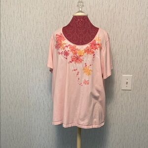 Women’s Floral Pink Laura Scott 3x Top with Design
